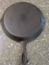 Cast Iron Skillet 10.5 Inches Taiwan