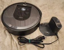 iRobot Roomba I7 Robot Vacuum Cleaner (Model RVB-Y1) With