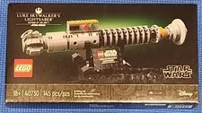 LEGO 40730 Star Wars Luke Skywalker's Lightsaber Set NEW
