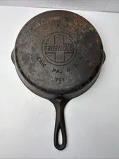 Griswold #7 Cast Iron Skillet Large Logo 701 A East Iron