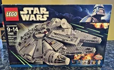 LEGO Star Wars: Millennium Falcon Sealed New #7965 2011